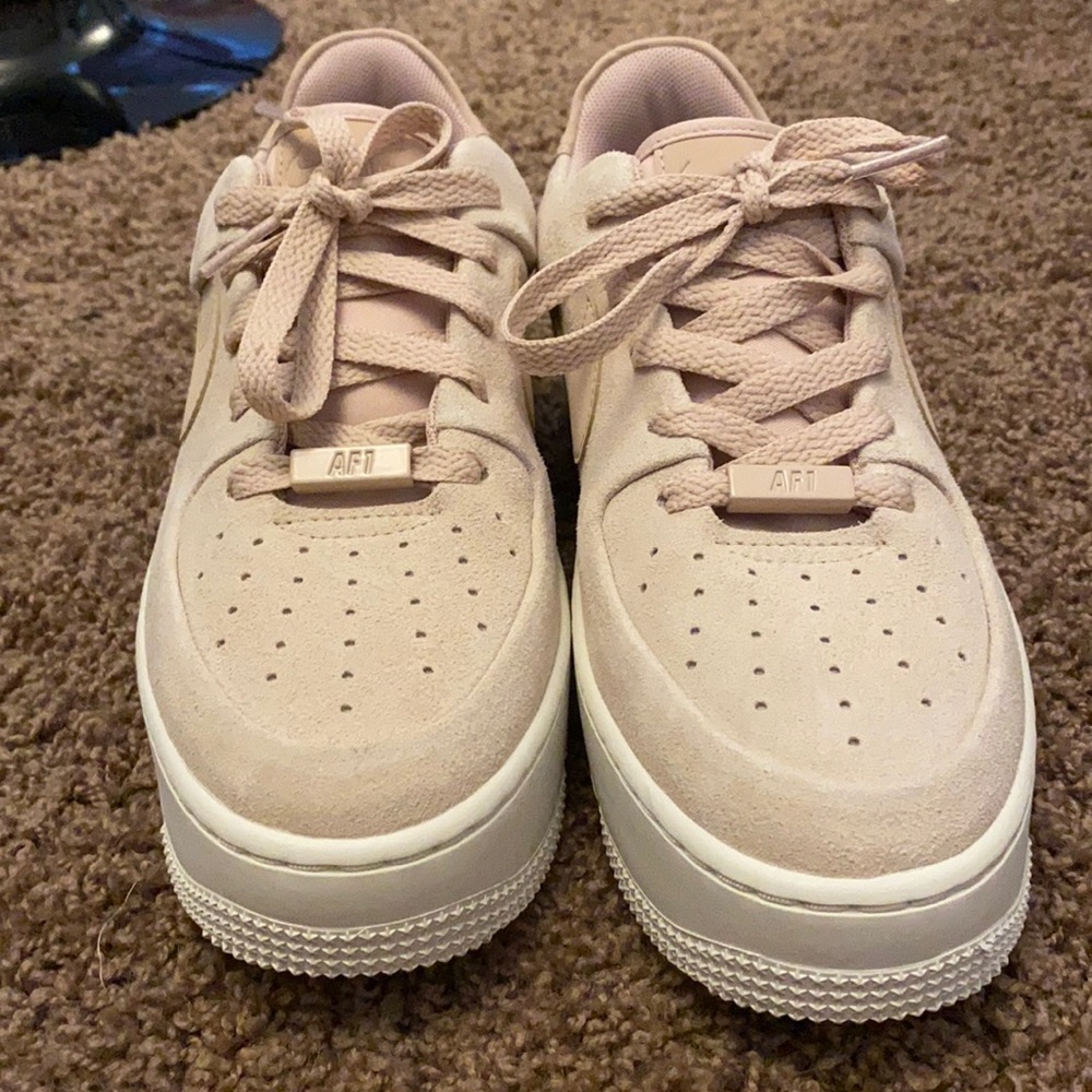 Nike Air Force 1 sage low